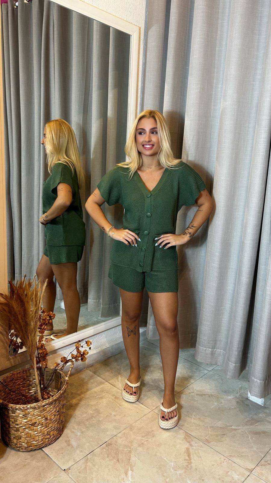 CONJUNTO LARISSA