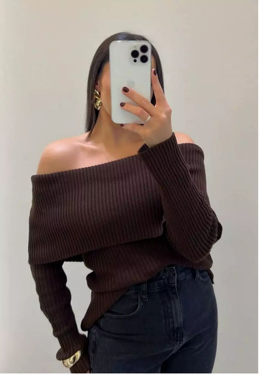 Blusa Ombro a Ombro em Tricô