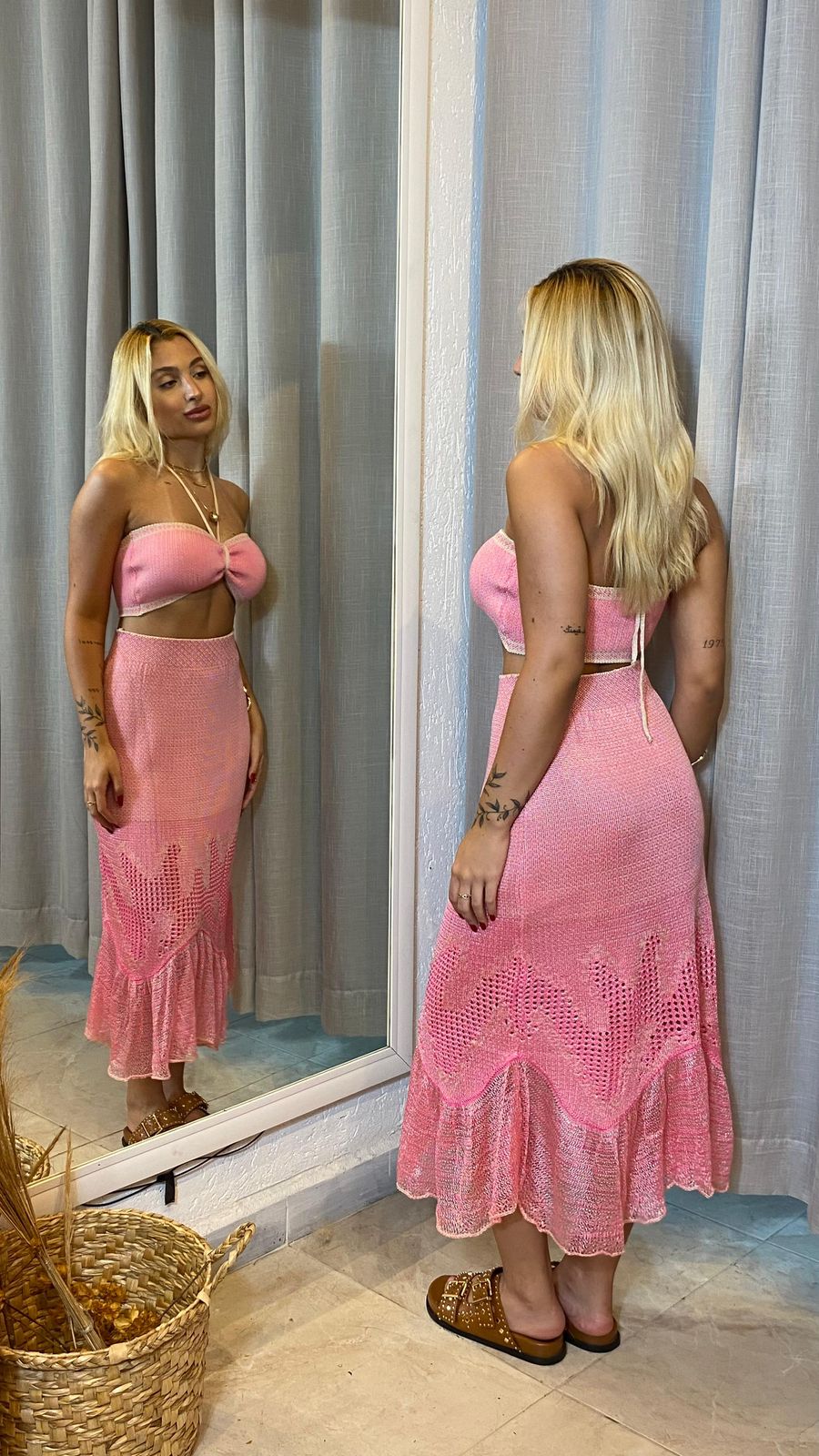 CONJUNTO SIMONIA CROPPED E SAIA EM TRICOT DE VERÃO